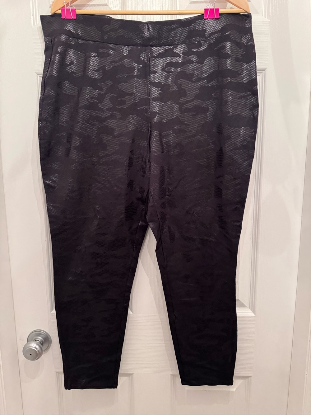 Black Animal Print High-Rise Leggings